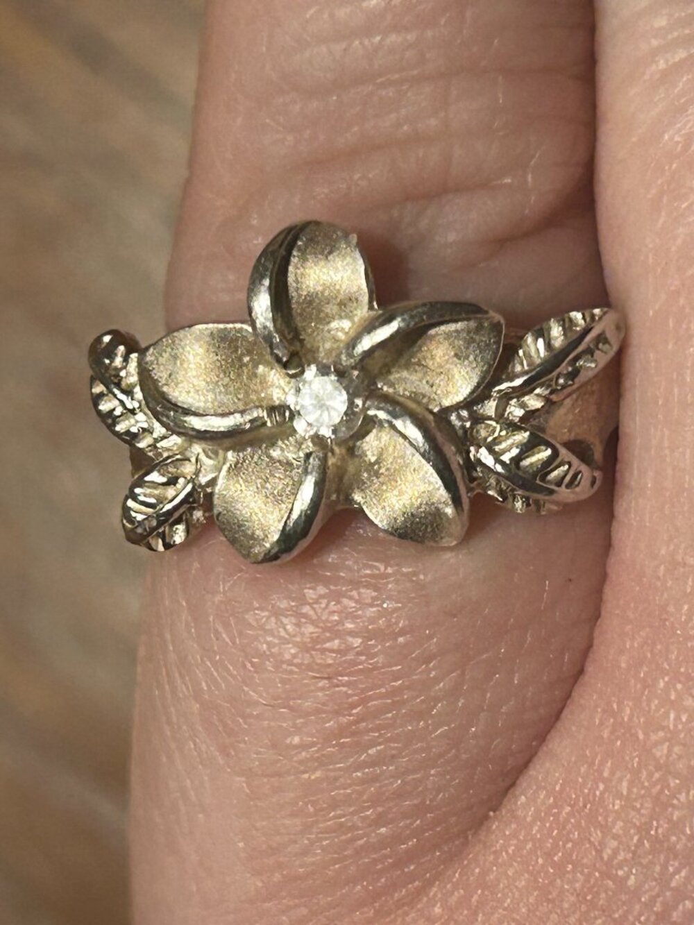 Vintage Sterling Silver Flower Ring - Size 6